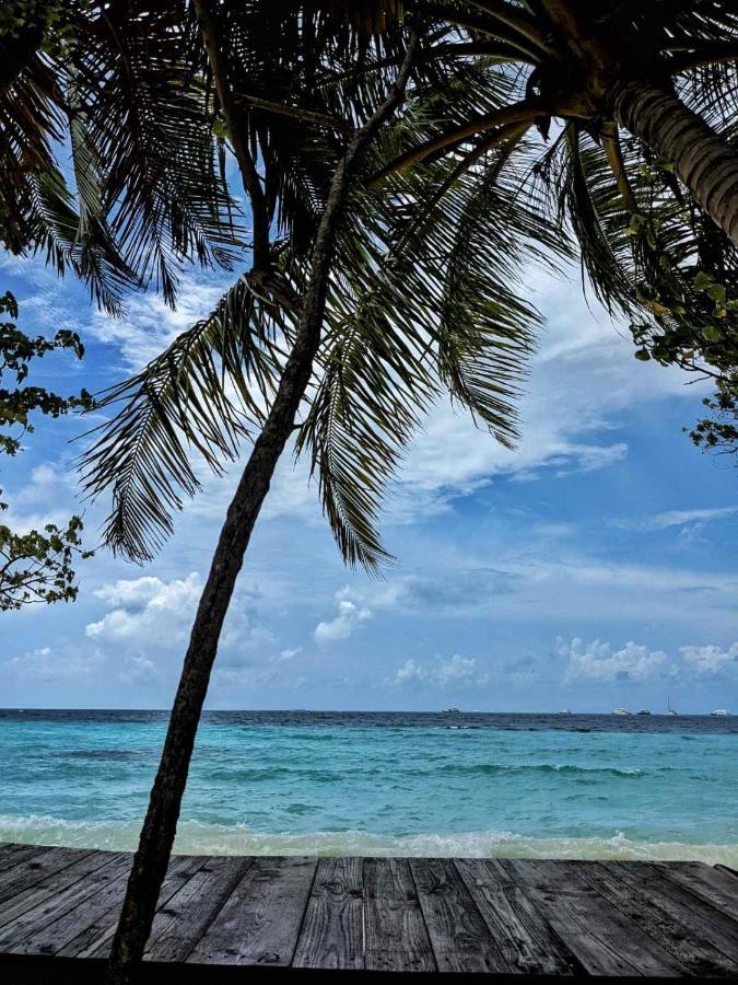 Hotel Dhoadhi Retreat Thulusdhoo Exterior foto